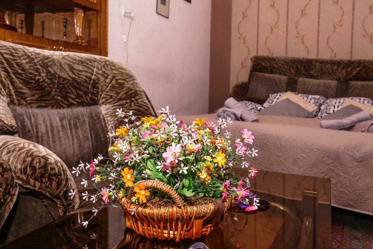 Dali'S Royal Apartment Tbiliszi Kültér fotó